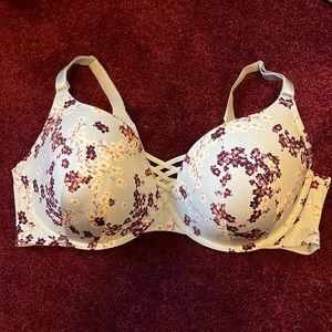 Nwot 42ddd torrid padded bra